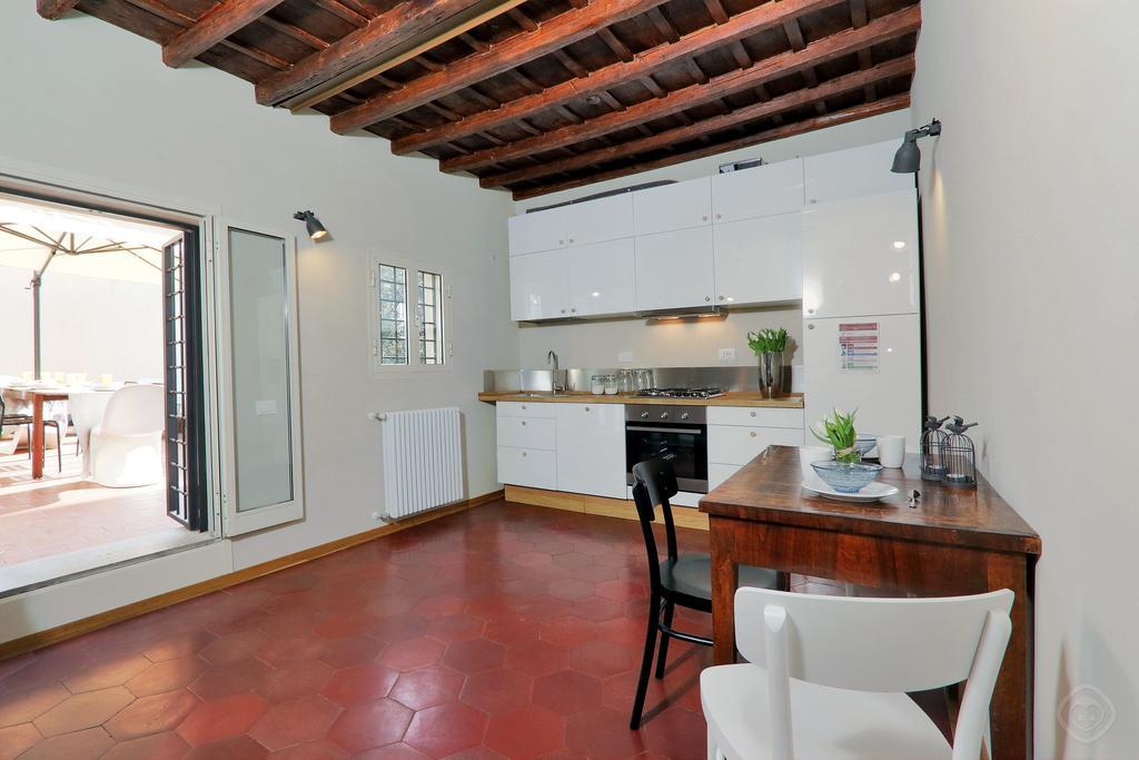 Trastevere Design Apartment Roma Oda fotoğraf